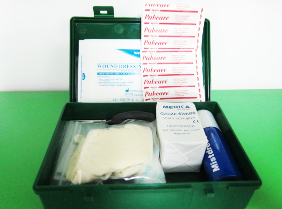 MEDICA FORMAL FIRST AID BOX ( FB011B )