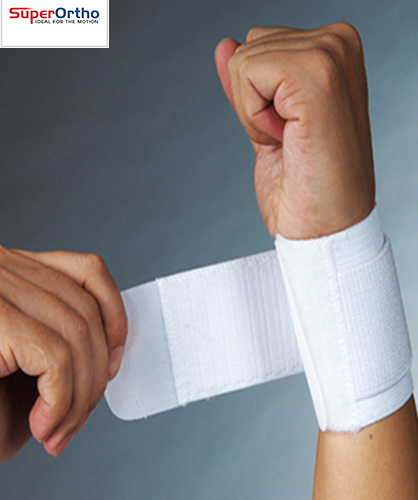 SO ELASTIC WRIST SUPPORT WEIGHT A4-002